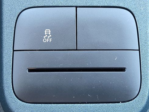 Used 2025 Ford Maverick Lariat w/ Black Appearance Package image 19