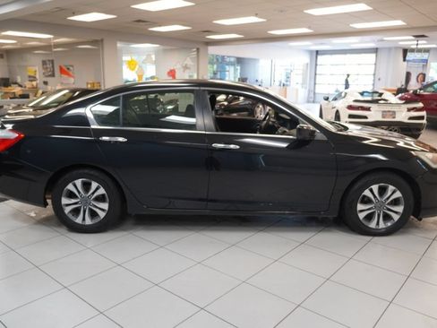 Used 2015 Honda Accord LX image 13
