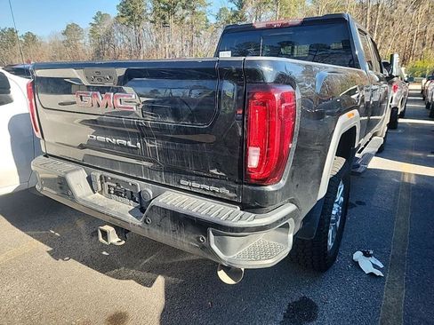 Used 2020 GMC Sierra 3500 Denali w/ Denali Ultimate Package image 3