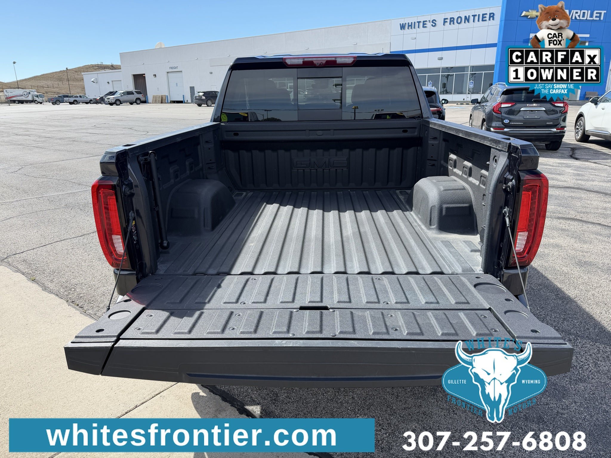 Used 2025 GMC Sierra 1500 Denali w/ Technology Package AWD/4WD image 14