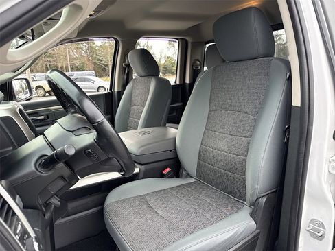 Used 2018 RAM 1500 Big Horn image 10