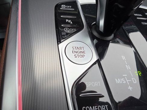 Used 2019 BMW X5 xDrive40i w/ Convenience Package image 51