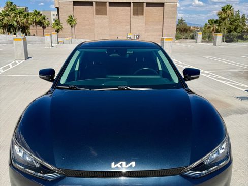 Used 2022 Kia EV6 Wind AWD/4WD image 47