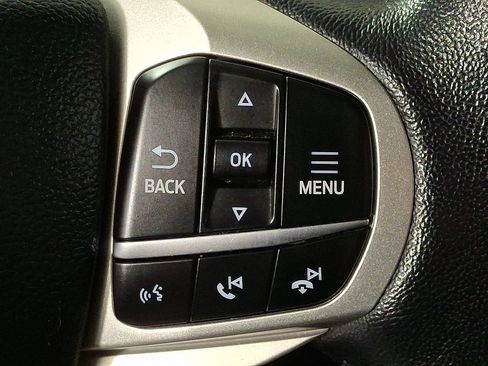 Used 2023 Ford Explorer XLT w/ Equipment Group 202A AWD/4WD image 23