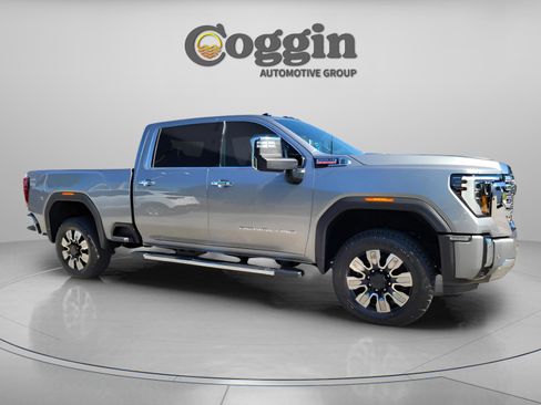New 2026 GMC Sierra 3500 Denali w/ Technology Package image 14