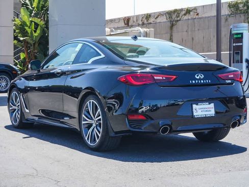 Used 2022 INFINITI Q60 3.0t Luxe w/ Essential Package RWD image 6