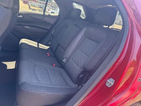 Used 2019 Chevrolet Equinox LT w/ Driver Convenience Package FWD image 14