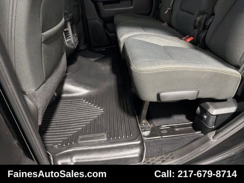 Used 2019 RAM 2500 Big Horn w/ Black Appearance Package image 38