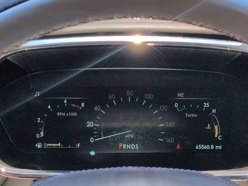 Certified 2019 Lincoln Continental Black Label FWD image 26