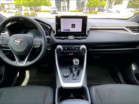 Used 2023 Toyota RAV4 SE AWD/4WD image 15