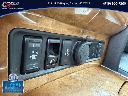 Used 2012 INFINITI QX56 4WD w/ Theater Pkg image 18