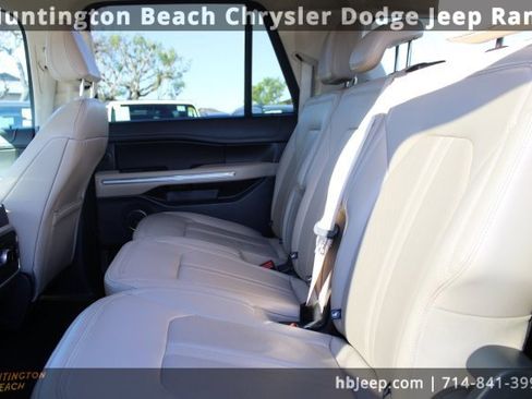 Used 2024 Ford Expedition Max Limited image 34