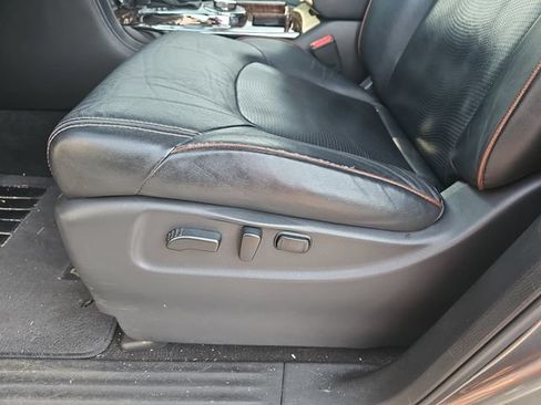 Used 2018 Nissan Armada Platinum w/ Interior Lighting Package AWD/4WD image 12