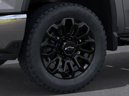 New 2026 Chevrolet Silverado 2500 LT w/ Safety Package AWD/4WD image 9