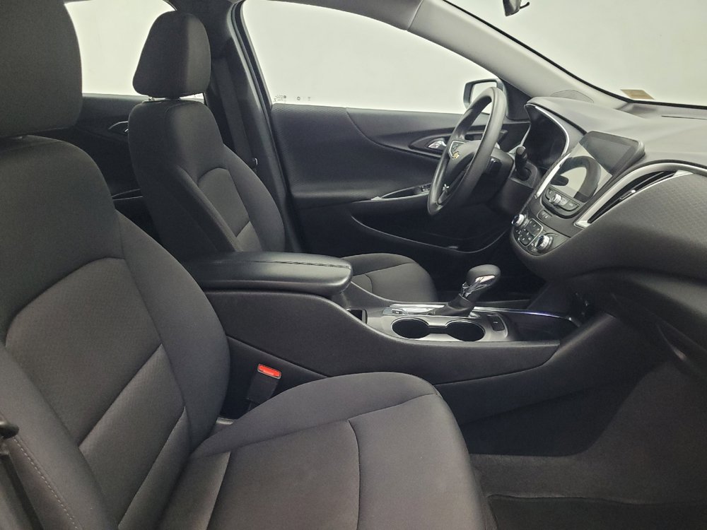 Used 2023 Chevrolet Malibu LT FWD image 21