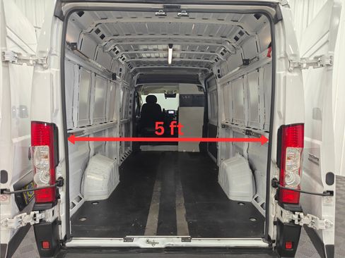 Used 2023 RAM ProMaster 3500 FWD image 25