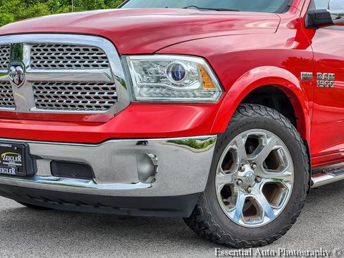 Used 2013 RAM 1500 Laramie AWD/4WD image 3