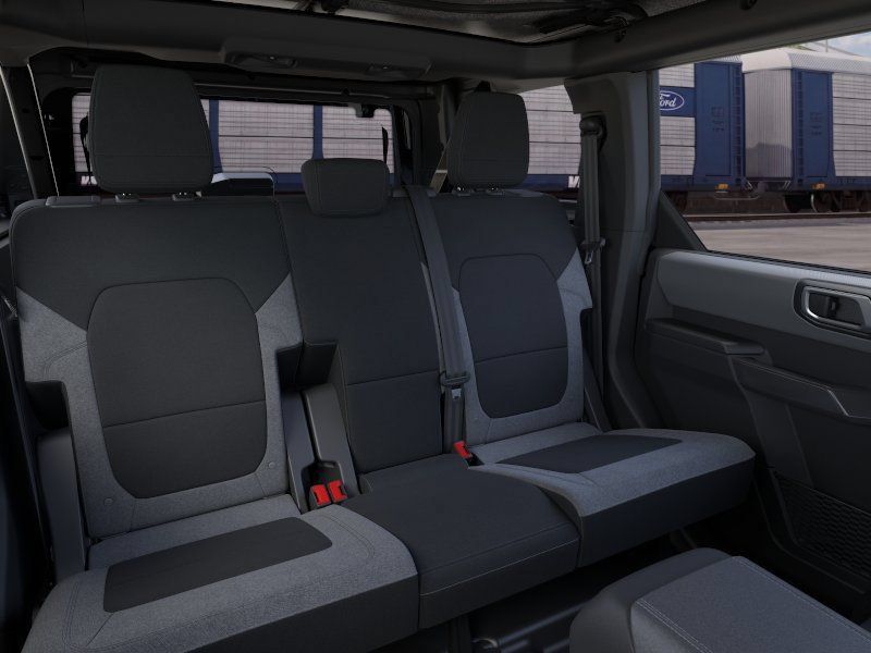 New 2026 Ford Bronco 4-Door AWD/4WD image 11