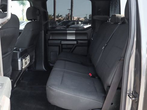 Used 2015 Ford F150 XLT w/ Equipment Group 302A Luxury RWD image 38