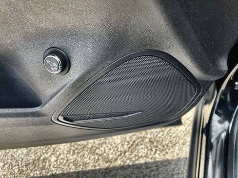 Used 2023 Buick Envision Preferred FWD image 23