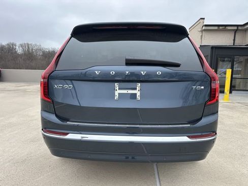 New 2026 Volvo XC90 T8 Ultra w/ Protection Package Premier image 6