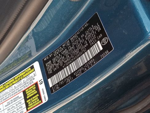 Used 2025 Toyota Camry LE FWD image 31
