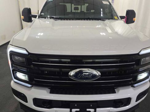 Used 2025 Ford F250 Platinum w/ Snow Plow Prep Package AWD/4WD image 2