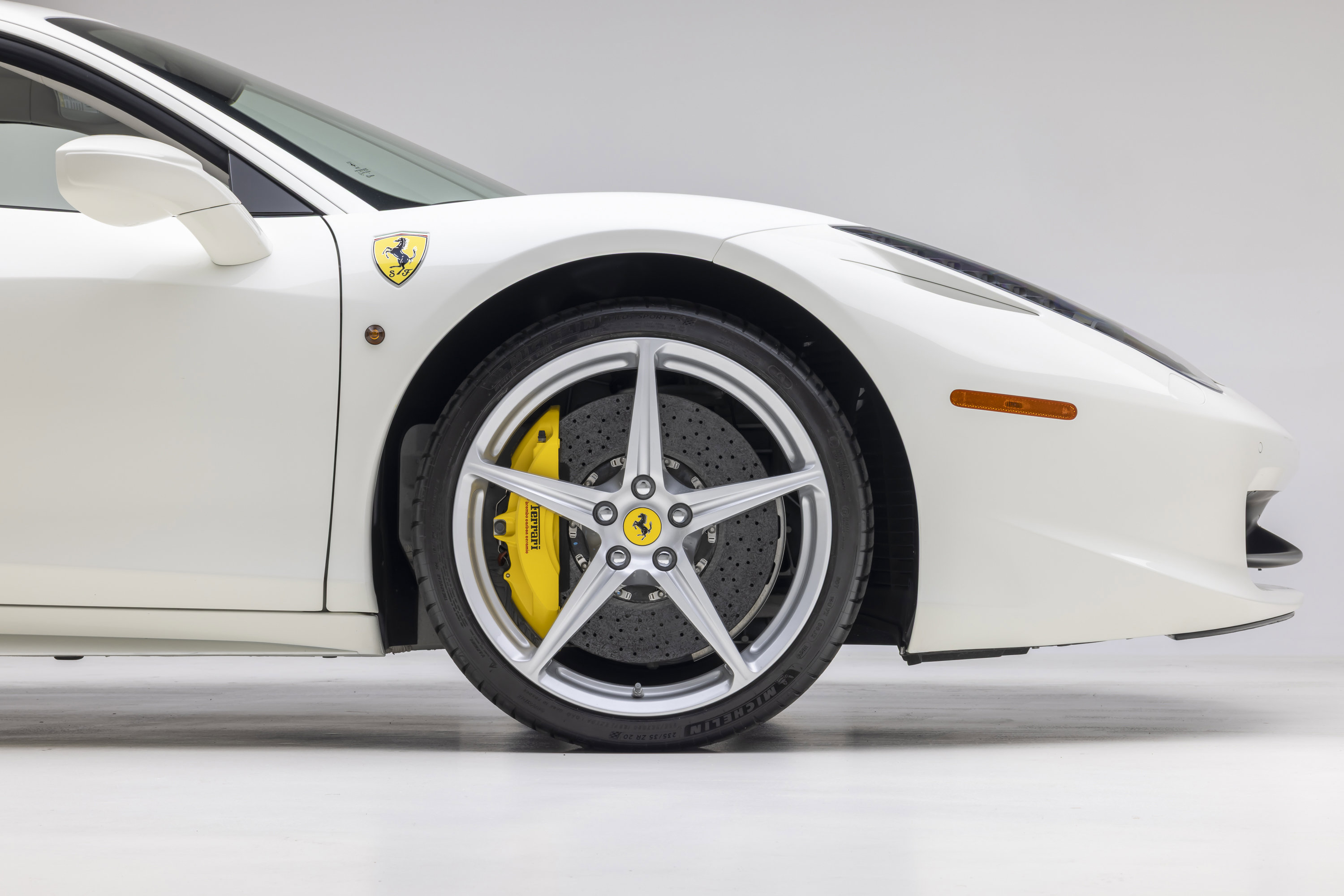 Certified 2014 Ferrari 458 Italia Coupe RWD image 18
