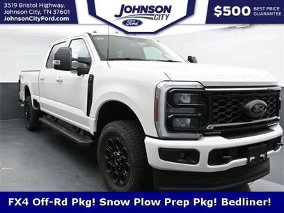 New 2025 Ford F350 Lariat w/ Black Appearance Package