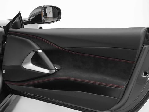 Certified 2019 Ferrari 812 Superfast RWD image 39