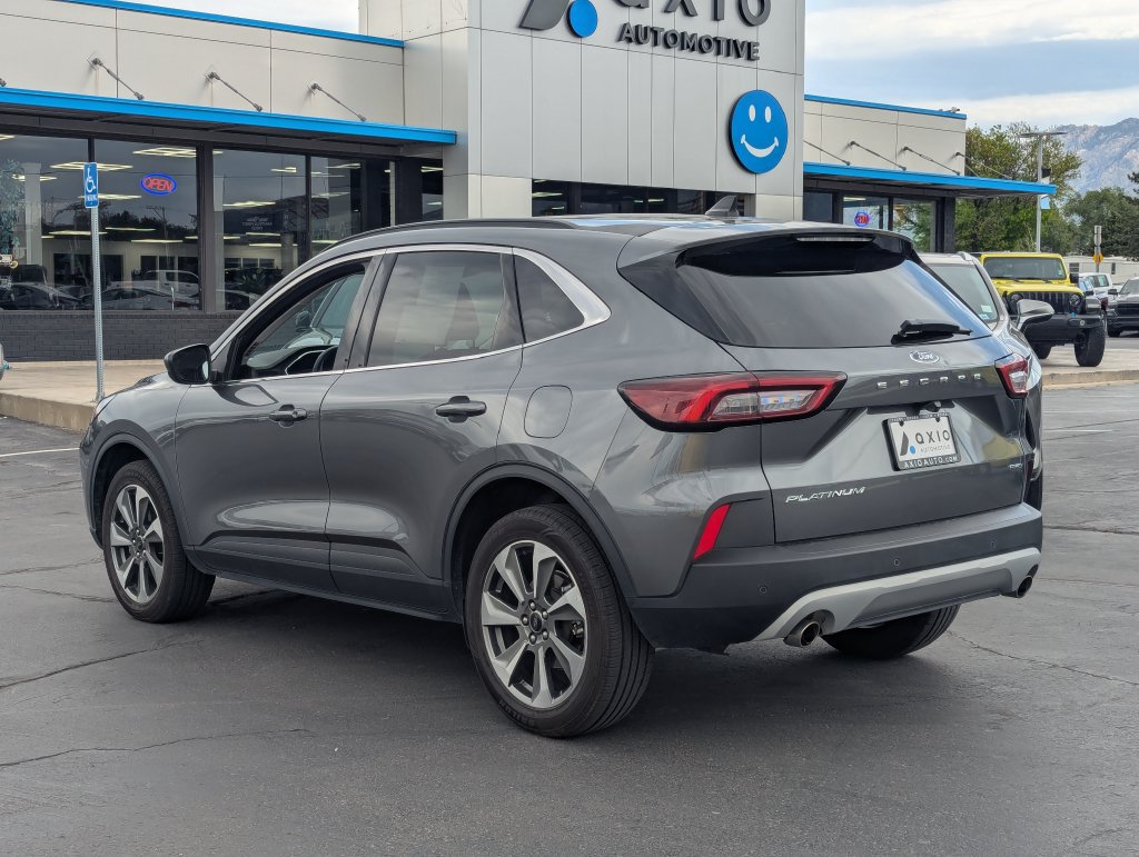 Used 2025 Ford Escape Platinum AWD/4WD image 7