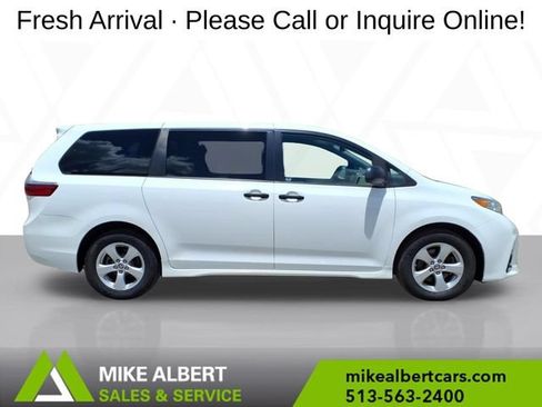 Used 2020 Toyota Sienna L FWD image 8