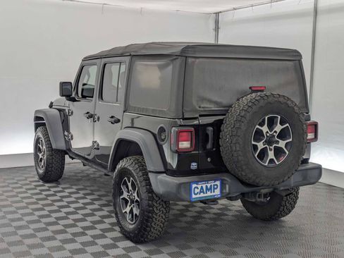 Used 2018 Jeep Wrangler Unlimited Sport AWD/4WD image 4