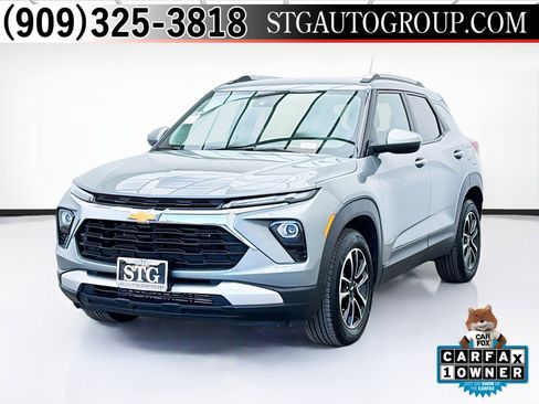 Used 2024 Chevrolet TrailBlazer LT FWD image 1
