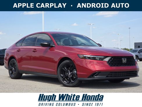 Used 2025 Honda Accord SE image 1