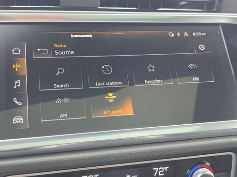 New 2025 Audi Q3 2.0T Premium image 10