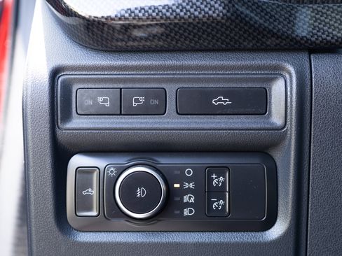 Used 2021 Ford F150 Lariat w/ Equipment Group 502A High AWD/4WD image 19