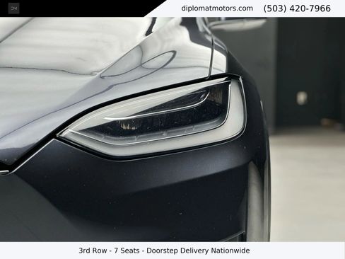 Used 2018 Tesla Model X 100D image 13