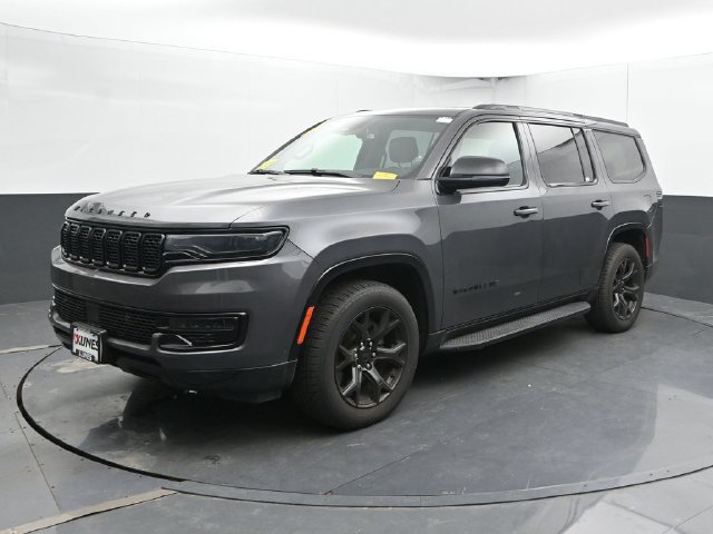 Used 2024 Jeep Wagoneer Series II AWD/4WD image 7