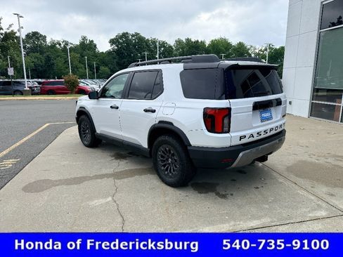Certified 2026 Honda Passport TrailSport image 4