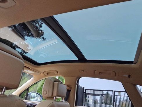 Used 2015 Porsche Macan S image 11