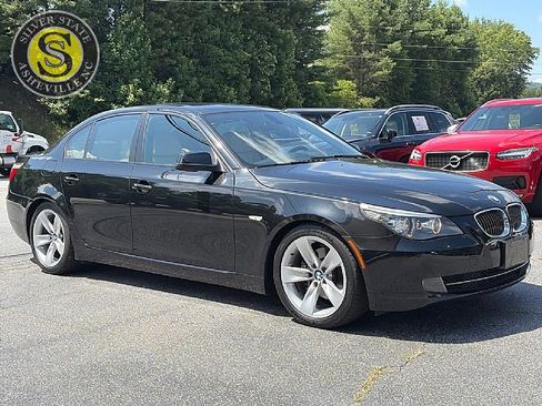 Used 2010 BMW 528i Sedan w/ Sport Pkg RWD image 8