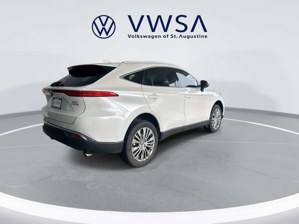 Used 2021 Toyota Venza XLE w/ Softex Package AWD/4WD image 7