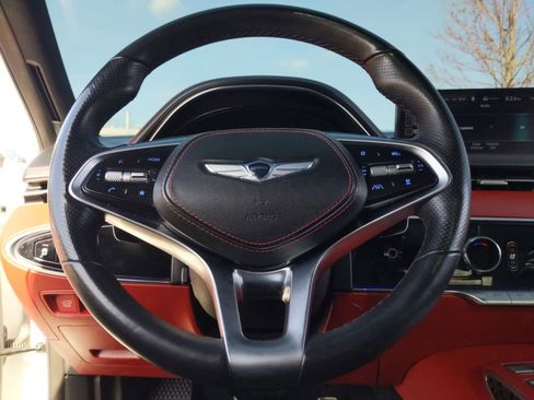 Used 2022 Genesis GV70 3.5T Sport w/ Sport Prestige Package image 23