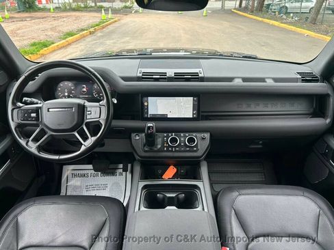 Used 2023 Land Rover Defender 110 X-Dynamic SE AWD/4WD image 41