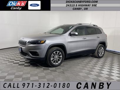 Used 2019 Jeep Cherokee Latitude Plus w/ Comfort/Convenience Group