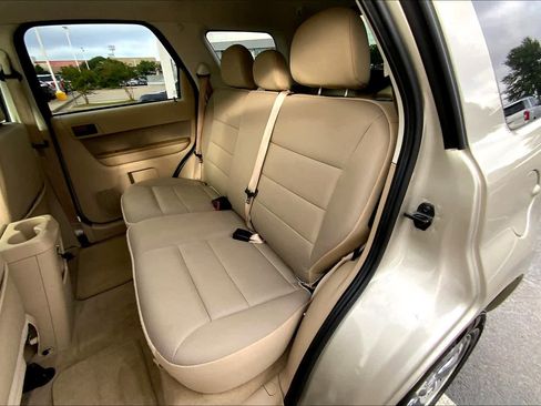 Used 2012 Ford Escape XLT FWD image 19
