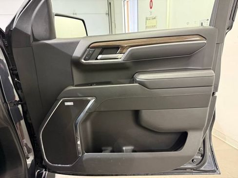 Used 2024 Chevrolet Silverado 1500 RST w/ Convenience Package II AWD/4WD image 27