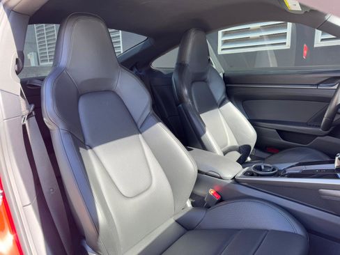 Used 2020 Porsche 911 Carrera S RWD image 44