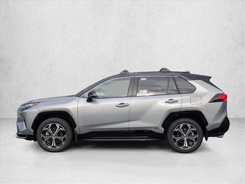 New 2025 Toyota RAV4 XSE image 5